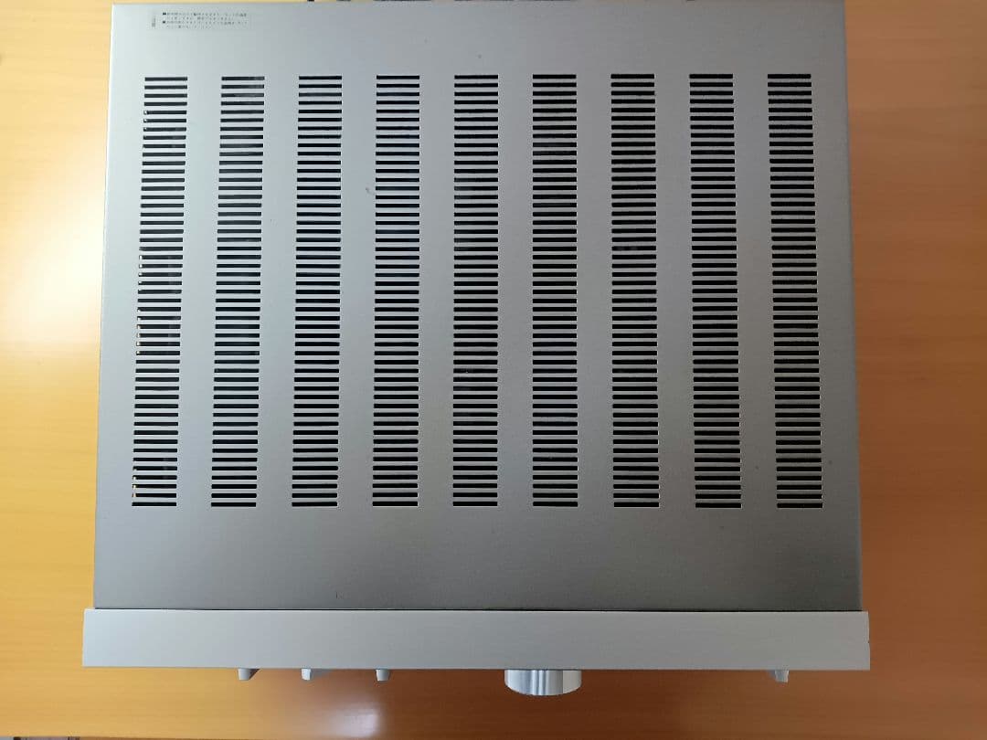 プリメインアンプ　オンキョー　A-810 通電確認のみ