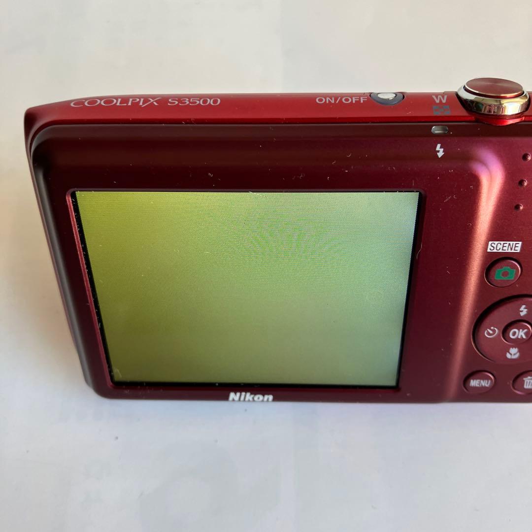 Nikon COOLPIX S3500コンパクトデジタルカメラ［動作確認済み］