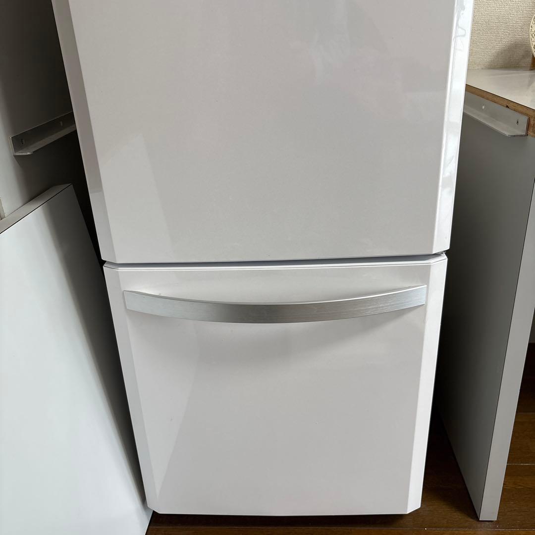 Haier ホワイト冷蔵庫 コンパクト