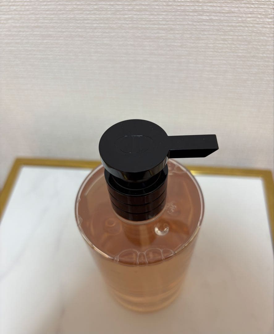【新品・未使用✨】MAISON CHRISTIAN DIORハンド＆ボディソープ