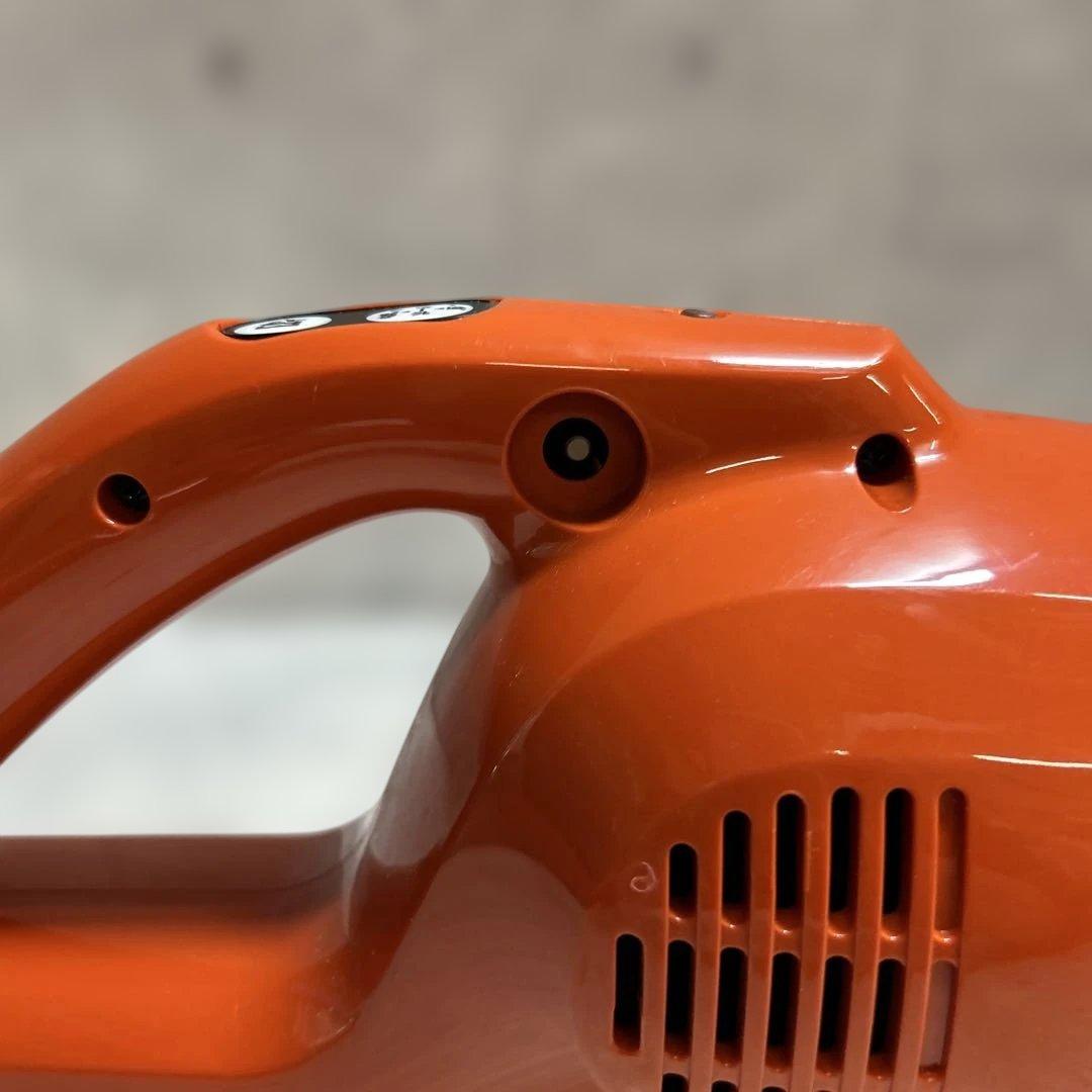makita CL113FD 充電式クリーナ