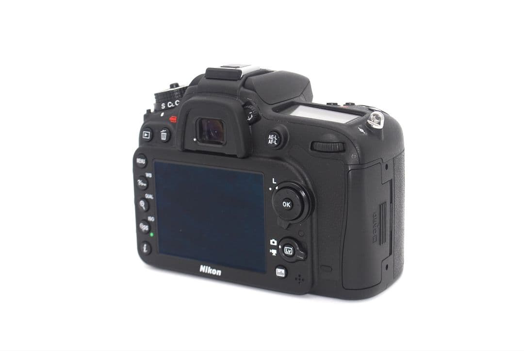 S回数2101回のみ♪Nikon D7100 ボディ♪