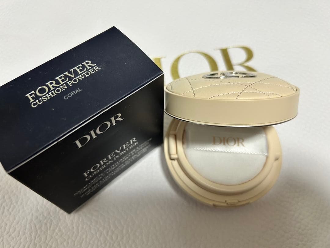 【未使用品】DIORスキン フォーエヴァー クッション パウダー コーラル