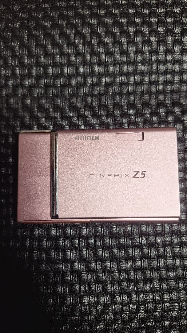 Fujifilm FinePix Z5 コンパクトデジタルカメラ　箱つき