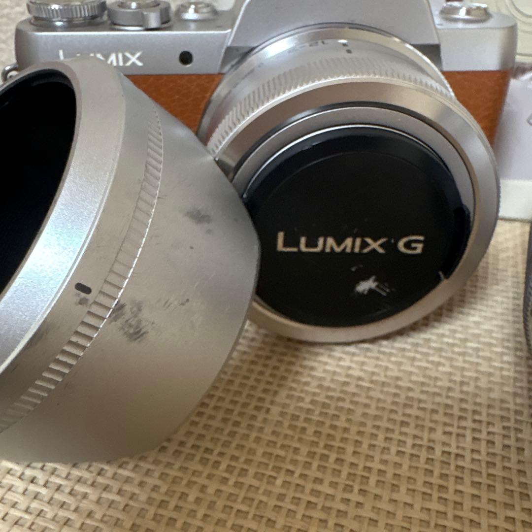 Panasonic LUMIX G ミラーレスカメラ DMC-GF7W