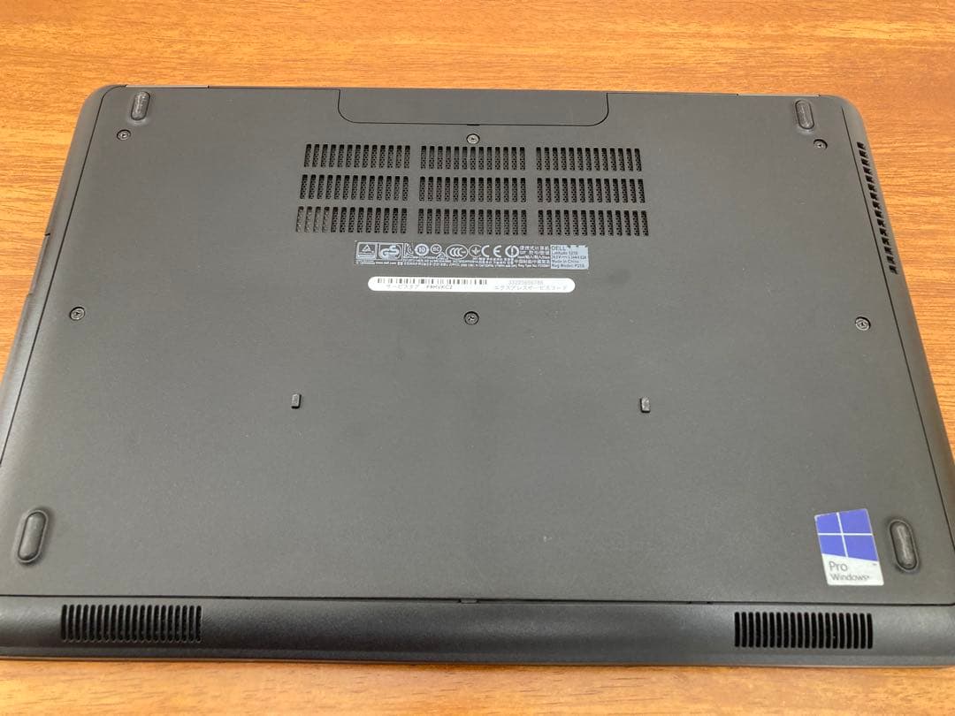DELL　Latitude E5250　12.5型ノートパソコン （Win10）