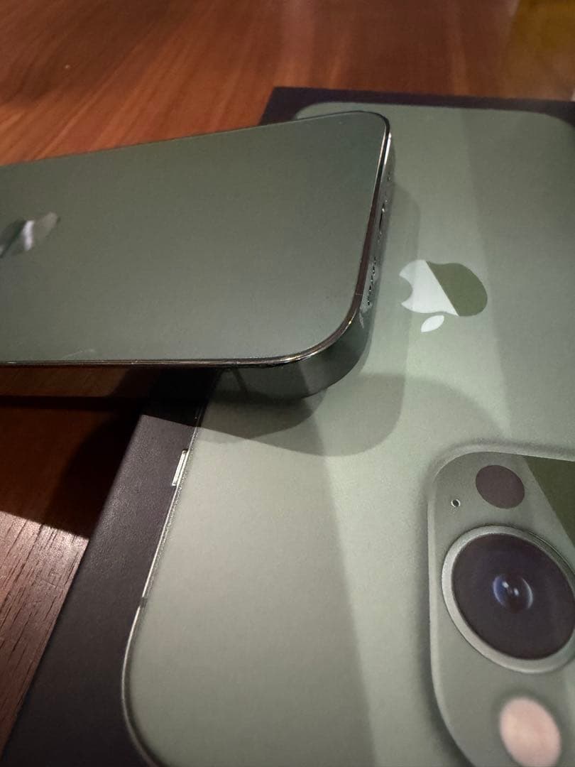 iPhone 13 Pro アルパイングリーン256GB SIMフリー美品