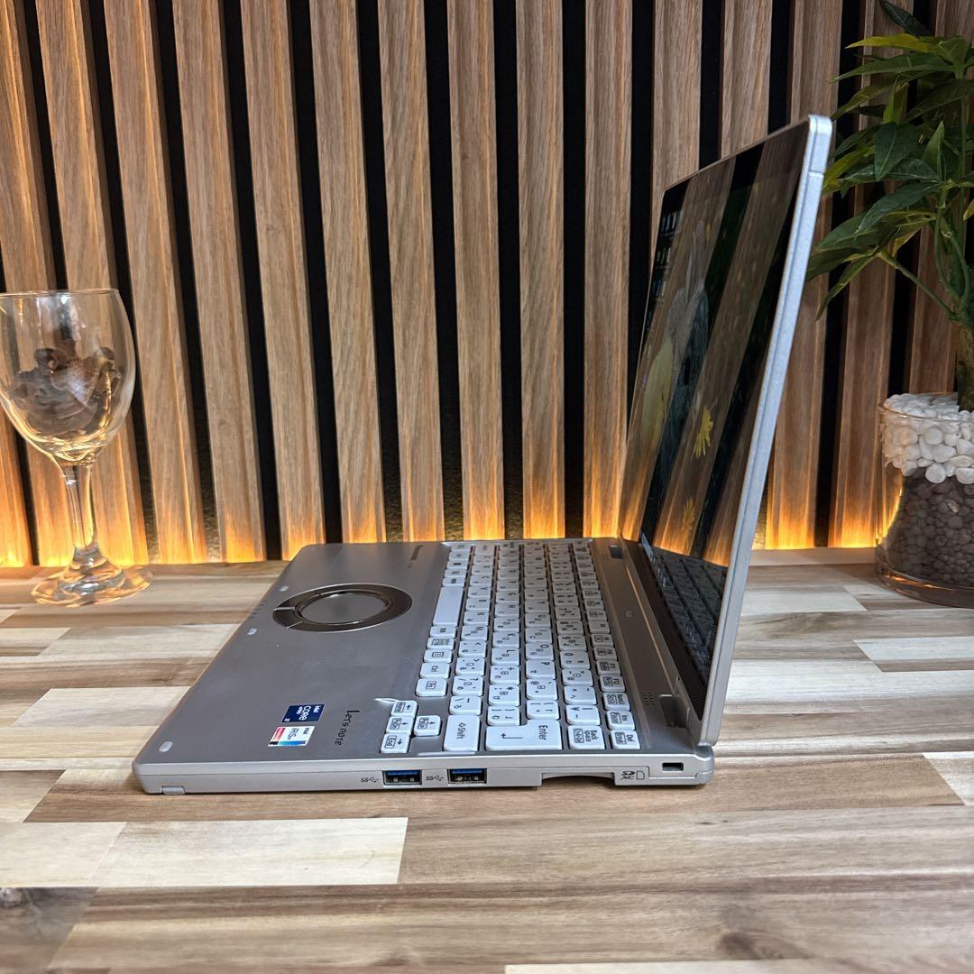 LTE最上位i7‼️Let's note QV1☘メモリ16GB☘️ノートパソコン
