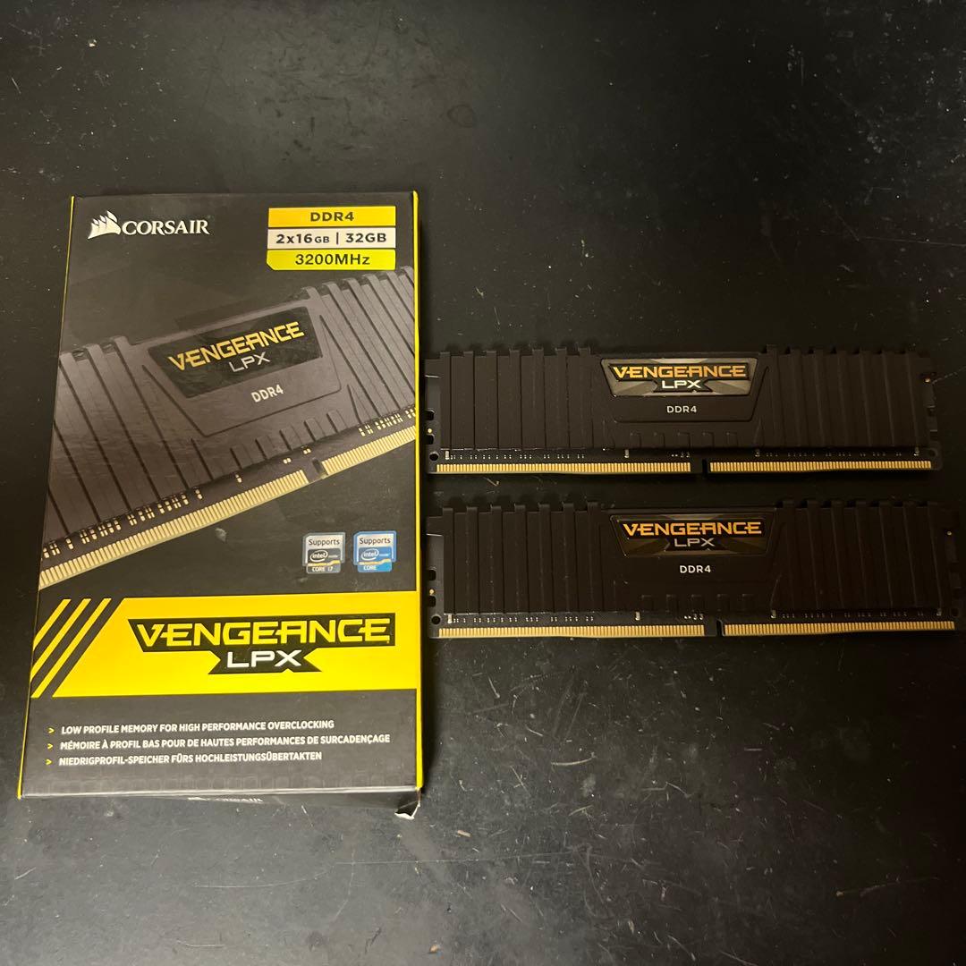 メモリー CORSAIR DDR4 2x16GB(32GB) 3200MHz