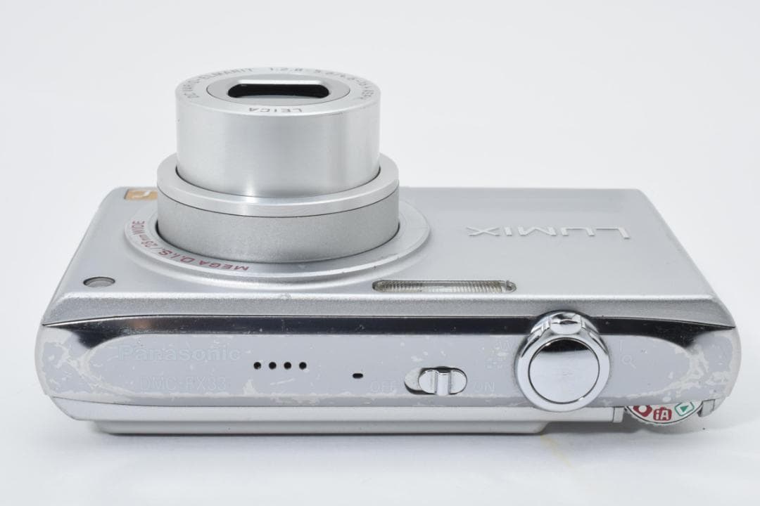 パナソニック　Panasonic LUMIX DMC-FX33 シルバー