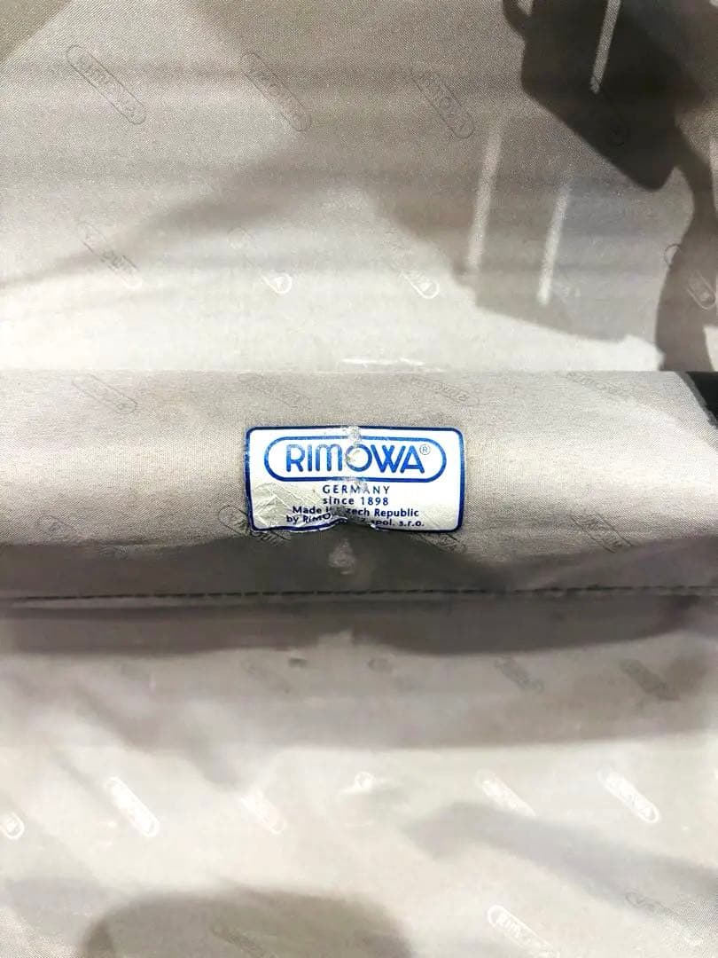 RIMOWA Salsa リモワ サルサ スーツケース（ブラック）機内持込　2輪