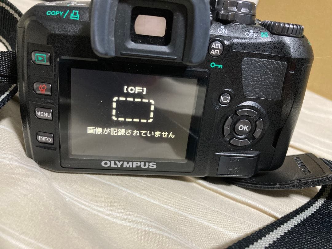 オリンパス一眼レフカメラ　(OLYMPUS) E-410 レンズキット