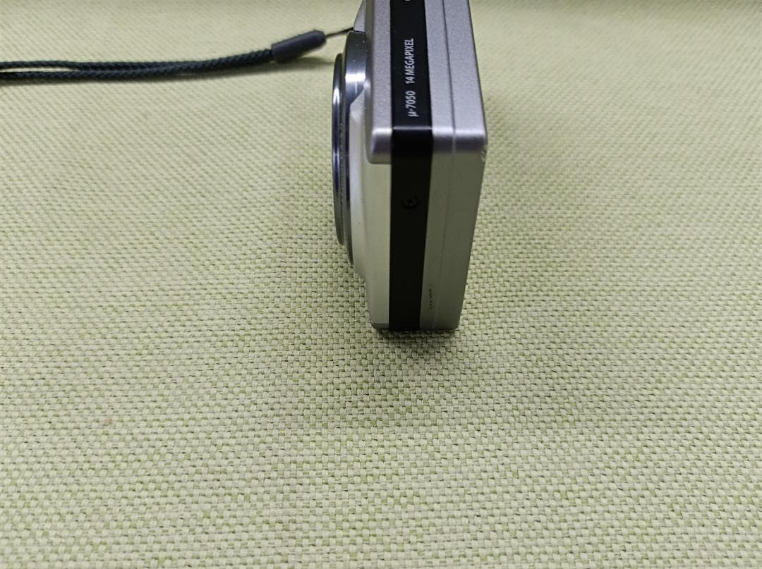 都《EUHPE》Olympus　μ-7050　コンデジ　デジカメラ