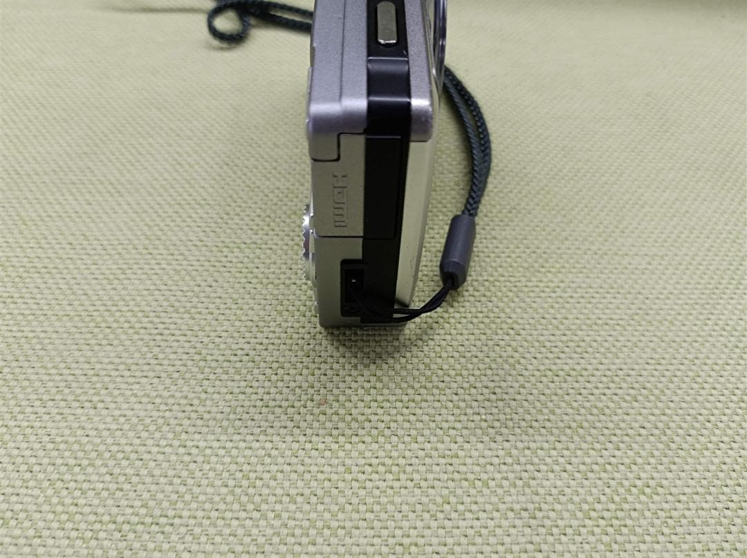都《EUHPE》Olympus　μ-7050　コンデジ　デジカメラ