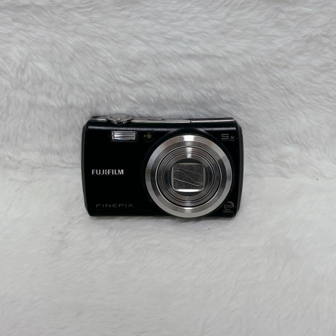 FUJIFILM FinePixF100fd ブラックコンデジ