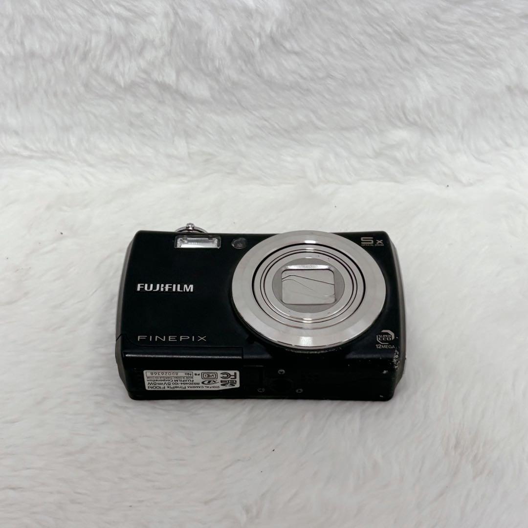 FUJIFILM FinePixF100fd ブラックコンデジ