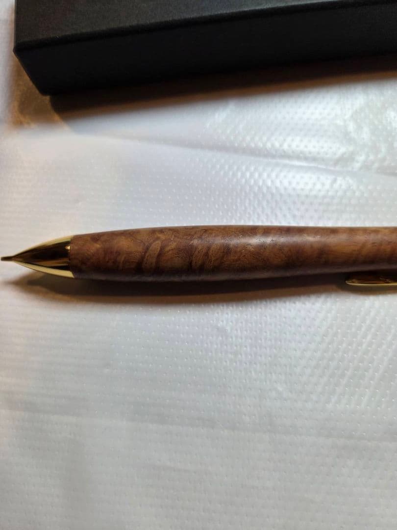 こぶた工房　極上花梨瘤　ゴールド金具シャープペンシル0.5ミリ