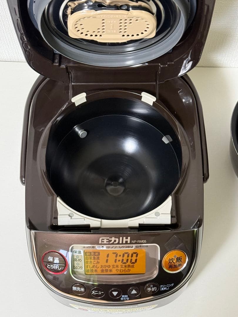 象印 圧力IH炊飯ジャー NP-RM05 0.54L 3合 23年製