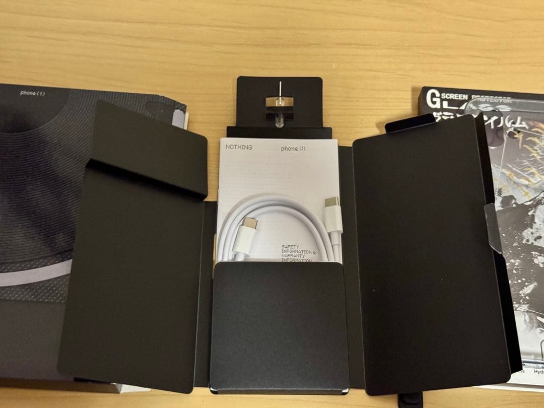 【実品】Nothing Phone (1) メモリ8 256GBブラック