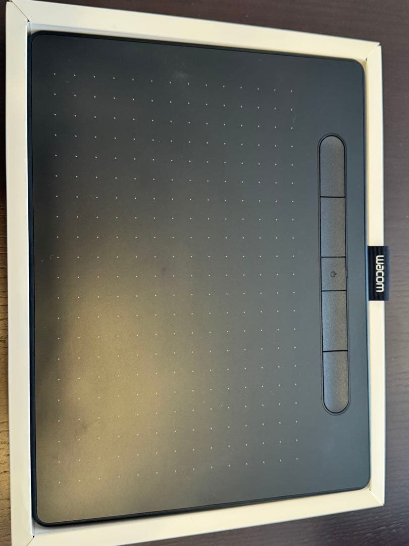 Wacom Intuos ペンタブレット 本体