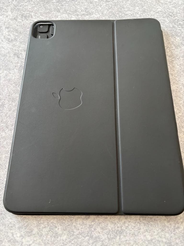 ipad pro 11インチ 第2世代（2020）128G Wifi+セルラー