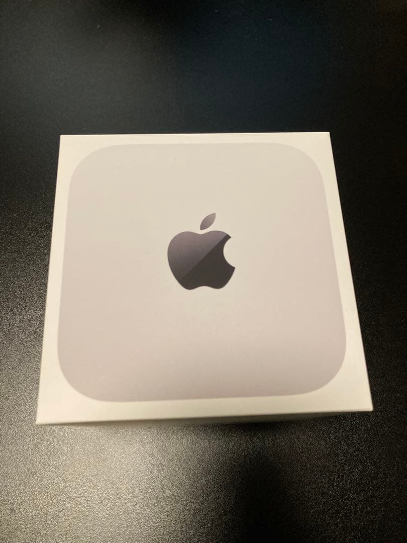Mac mini M4チップ【初回起動のみ・美品】