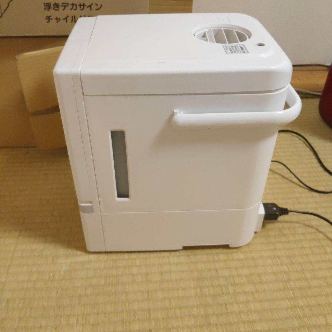 卓上型加湿器 ホワイト