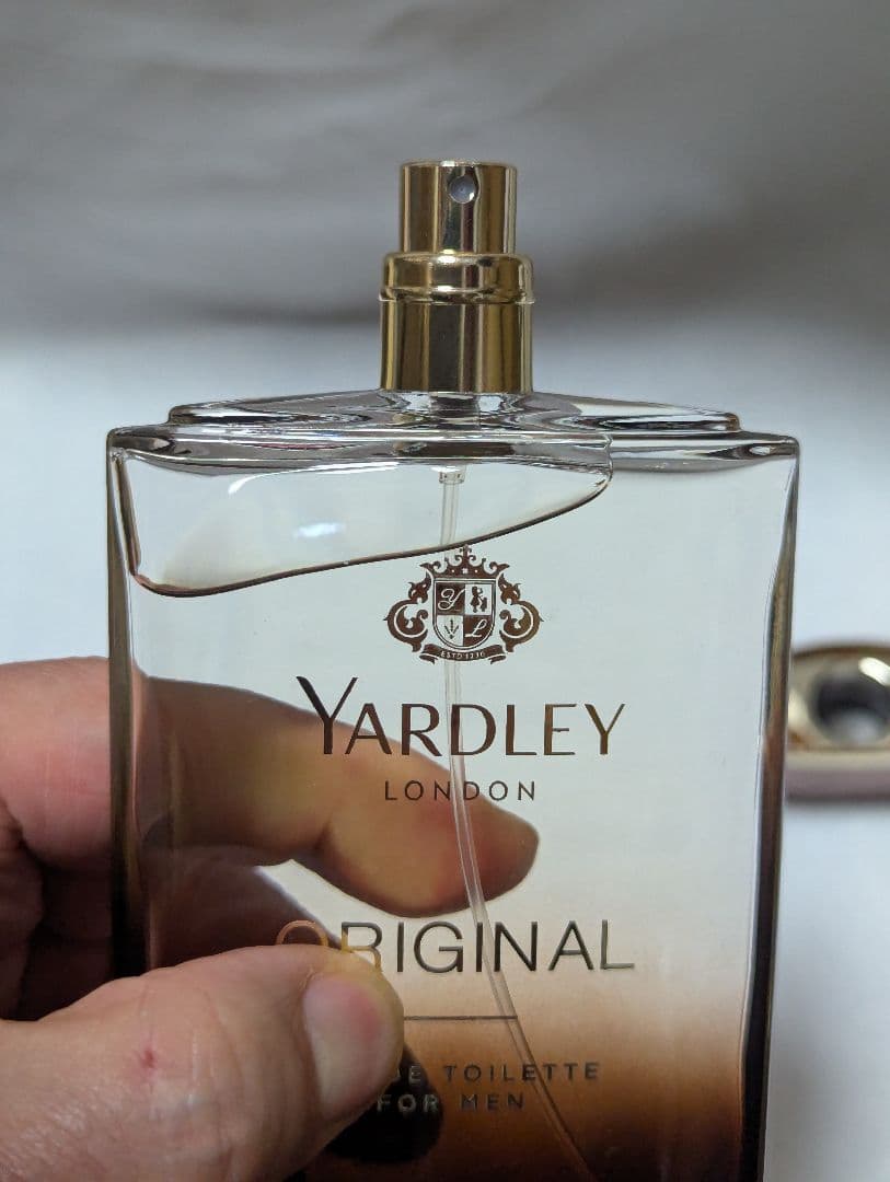 希少入手困難ヤードレーロンドンオリジナルオードトワレフォーメン100ml