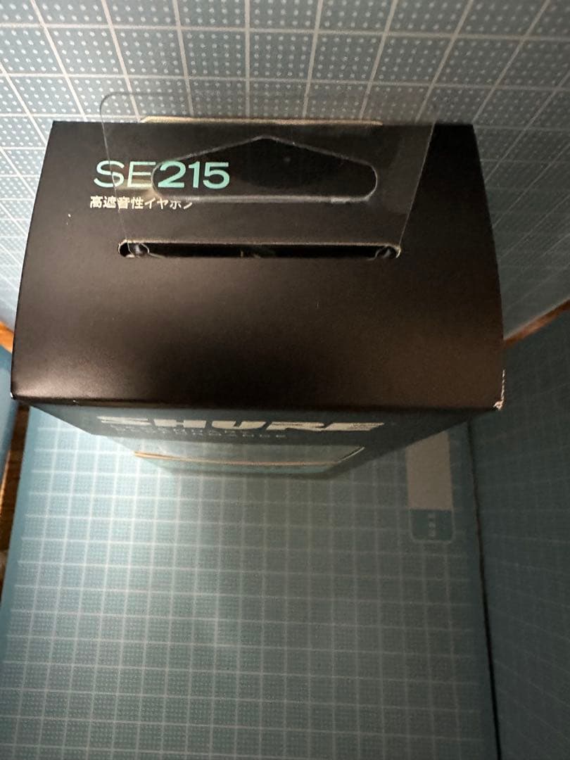 【未開封】 SHURE SE215-K-J / シュア イヤホン