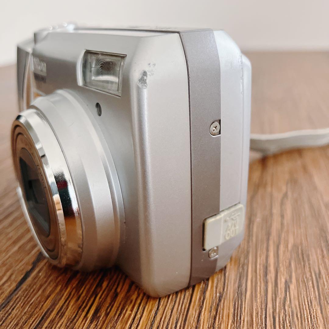 【動作品】Nikon Coolpix L1 コンパクトデジタルカメラ 単三電池式