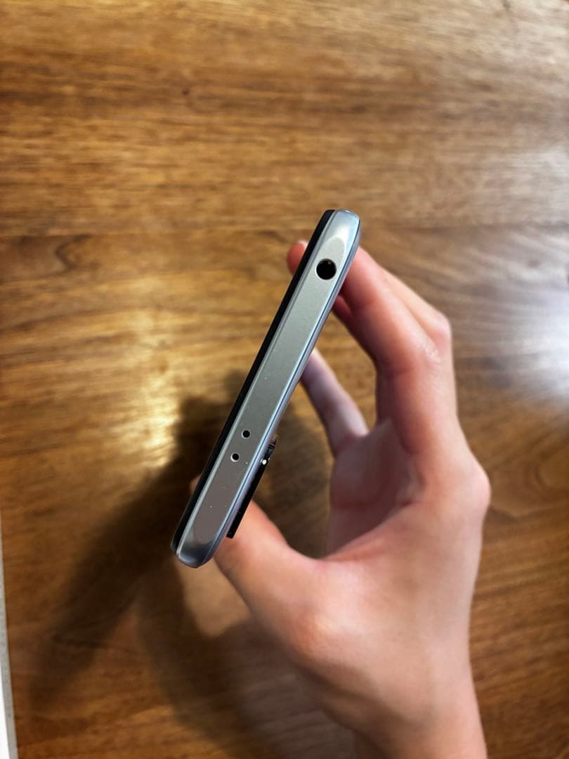 Xiaomi Redmi Note 10 JE クロームシルバー XIG02