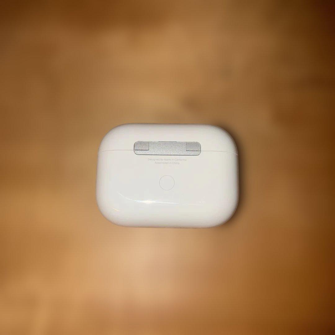 【未使用に近い】AirPods Pro（第1世代）MagSafe対応ケース付き