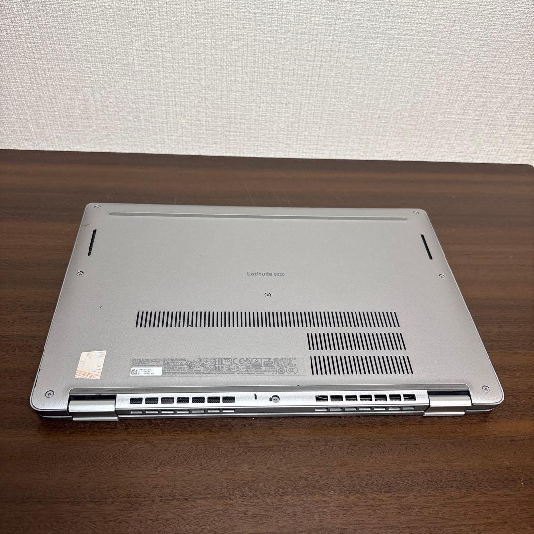 美品！11世代core i7＆32GBメモリ搭載！DELL製超高性能13.3型