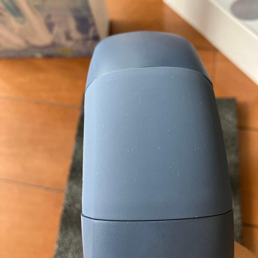 新型ネッククーラー　首掛け扇風機