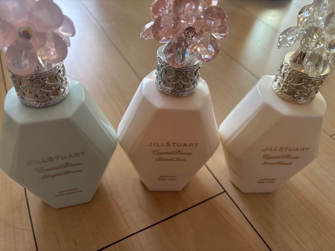 JILLSTUART クリスタルブルーム ボディローション　コンプリート