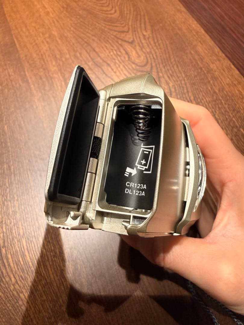 OLYMPUS コンパクトフィルムカメラ　オリンパス μ mju II ZOOM