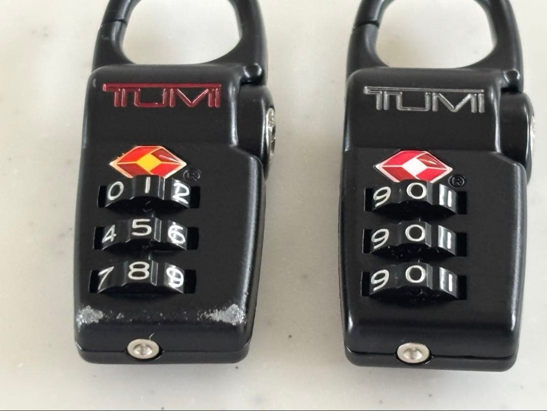 k*a様 TUMI TSAロック 黒 2個セット