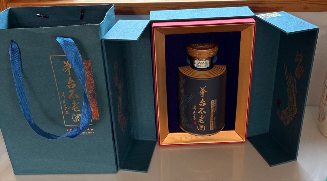 白酒　茅台不老酒七星 53度　500ml，1本