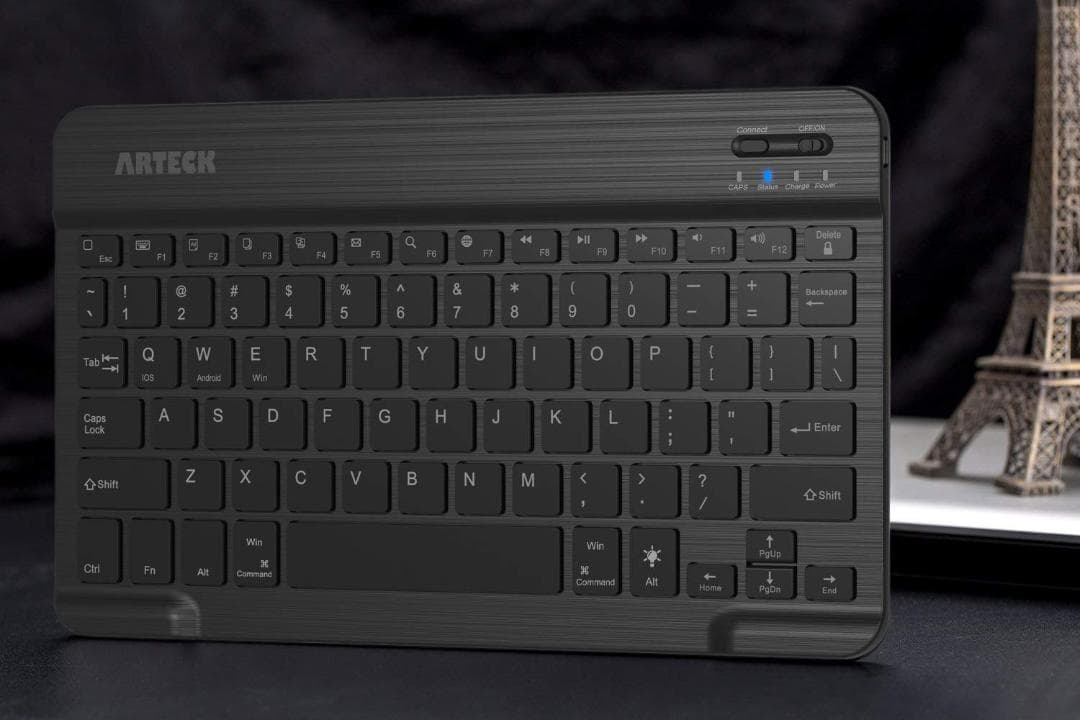 ワイヤレスキーボード 7カラーLED 超薄型