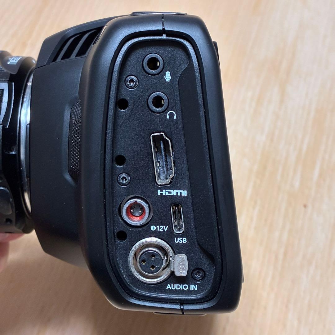 BMPCC4K + bones speed booster +ケージ