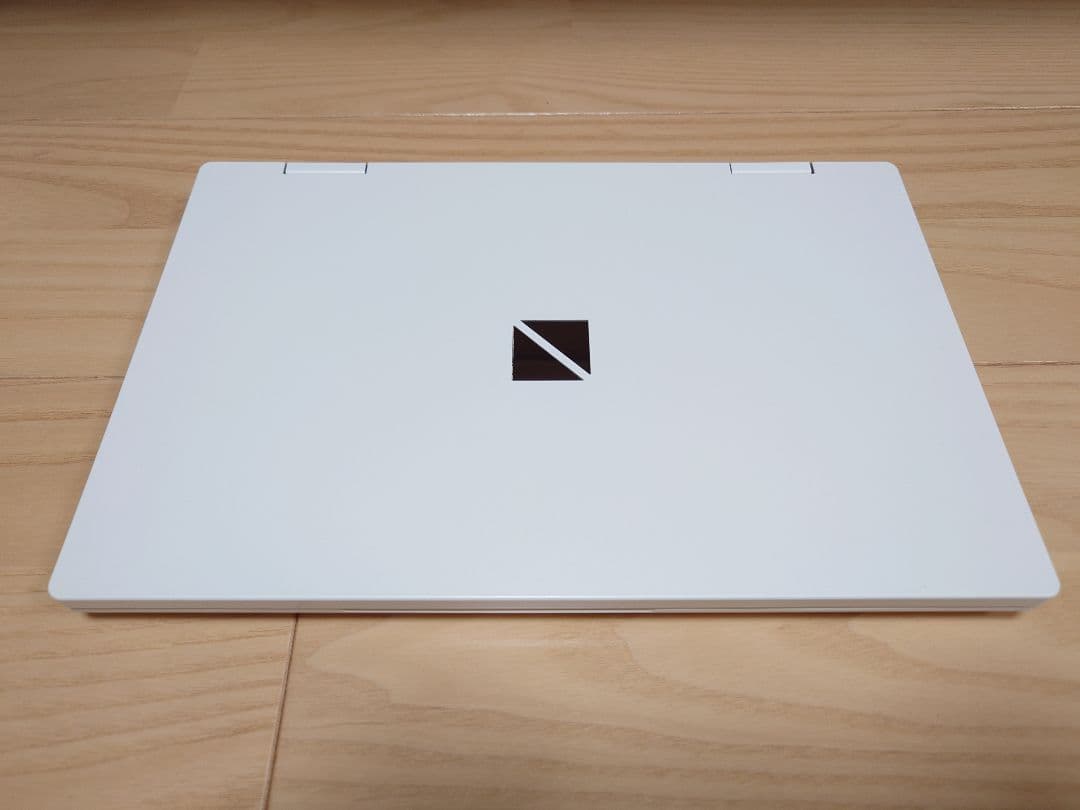 Windowsノート本体 NEC LAVIE Note Mobile (NM150/G)