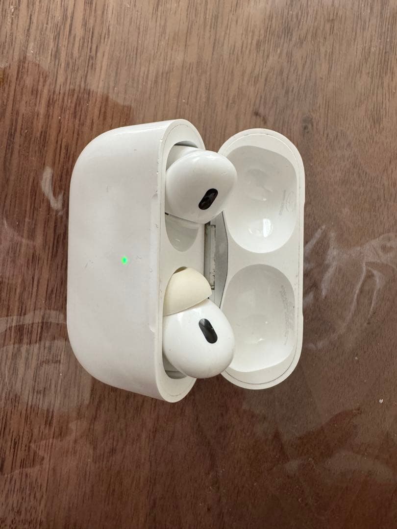 AirPods pro 2 本体　部品不足あり
