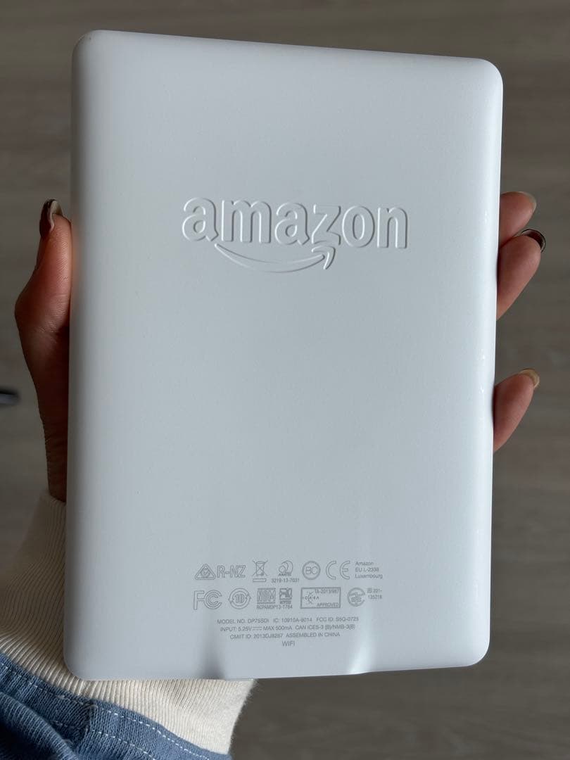 Kindle Paperwhite 7世代 4GB 本体　ホワイト