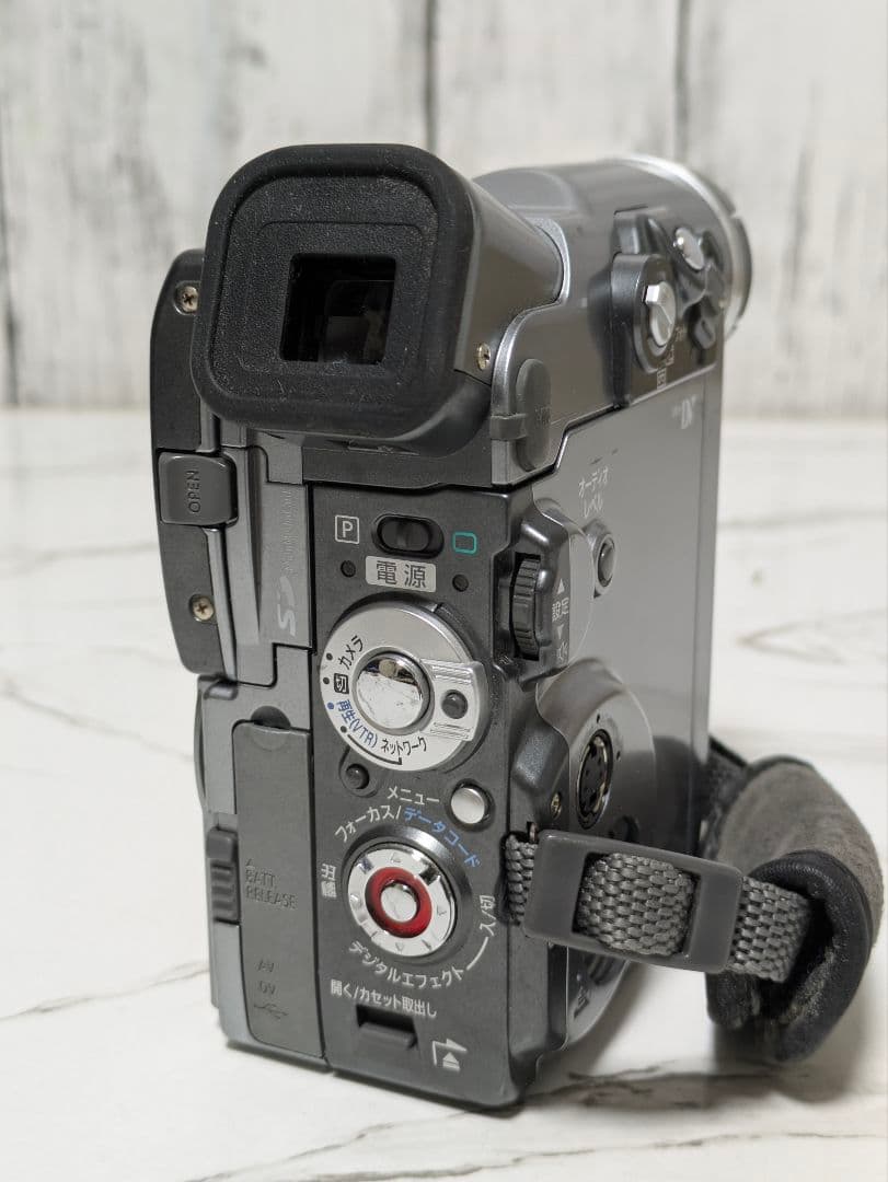 ② Canon　DM-IXY DV M2　MiniDV対応セット