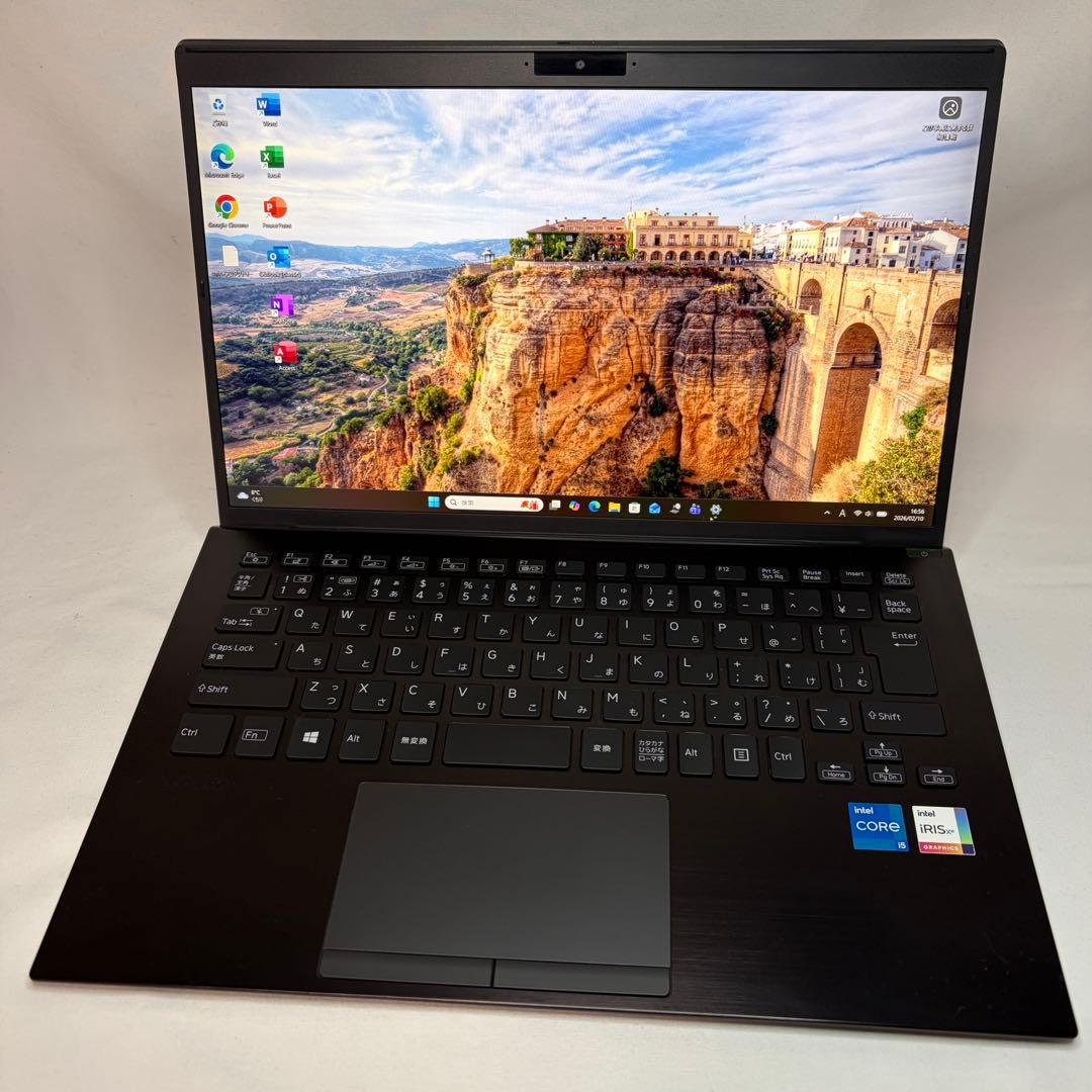 美品 VAIO Pro PK VJPK21 第11世代 i5 14型 フルHD