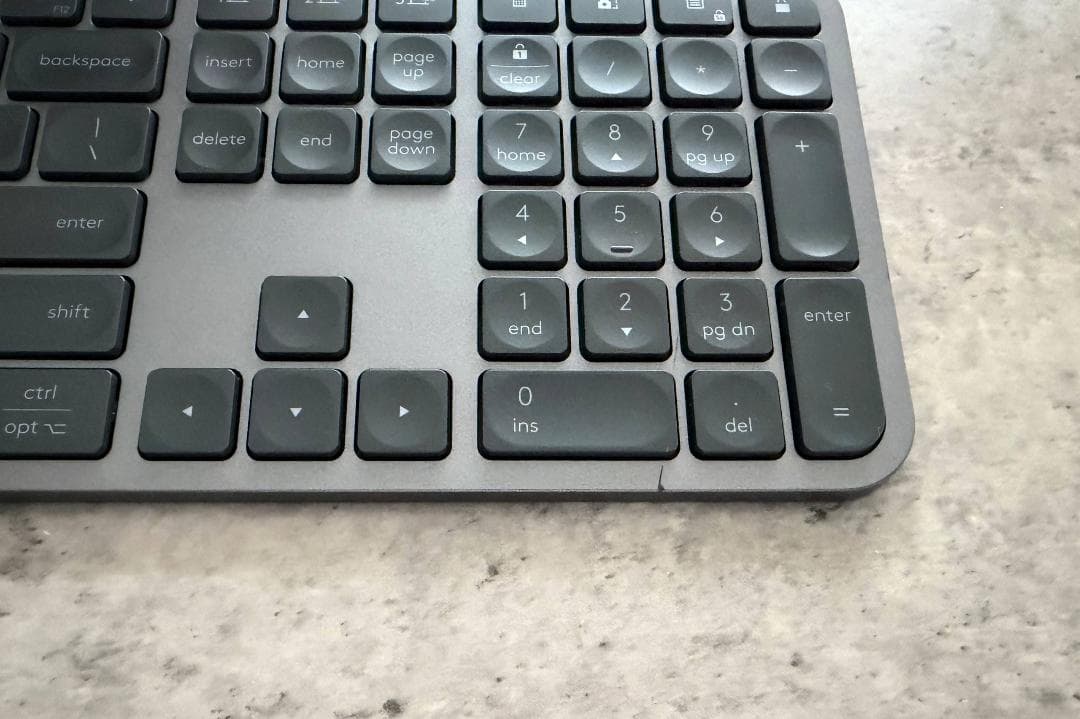 Logicool MX Keys S ワイヤレスキーボード（US配列）