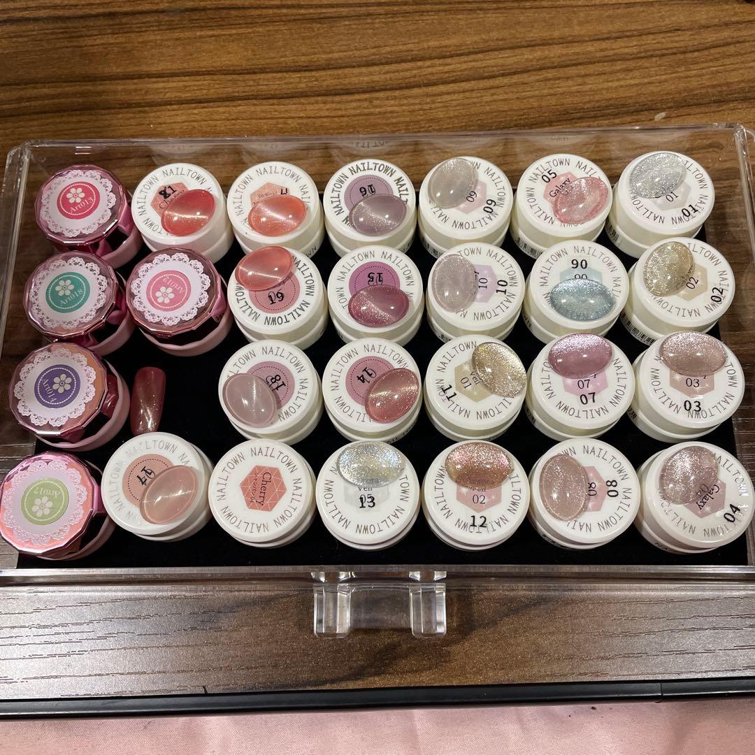 nailtownカラージェル78色セットマグネット素材系ジェル　ケース付き