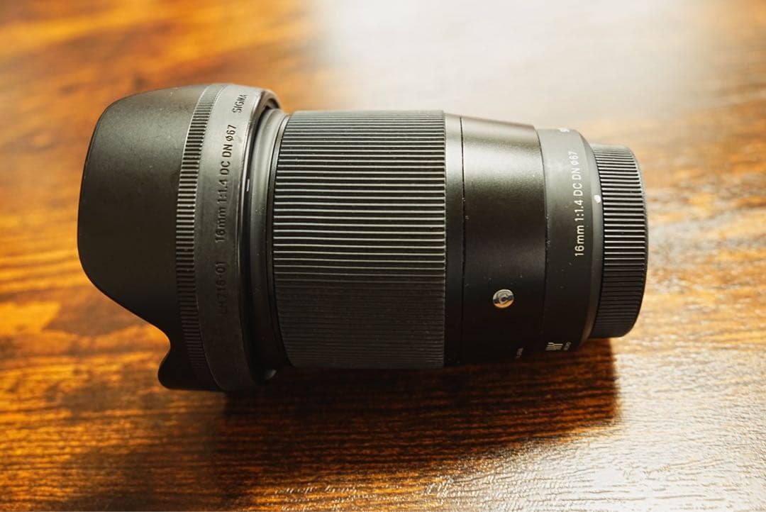 SIGMA 16mm F1.4 DC DN/マイクロフォーサーズ　プロテクター付
