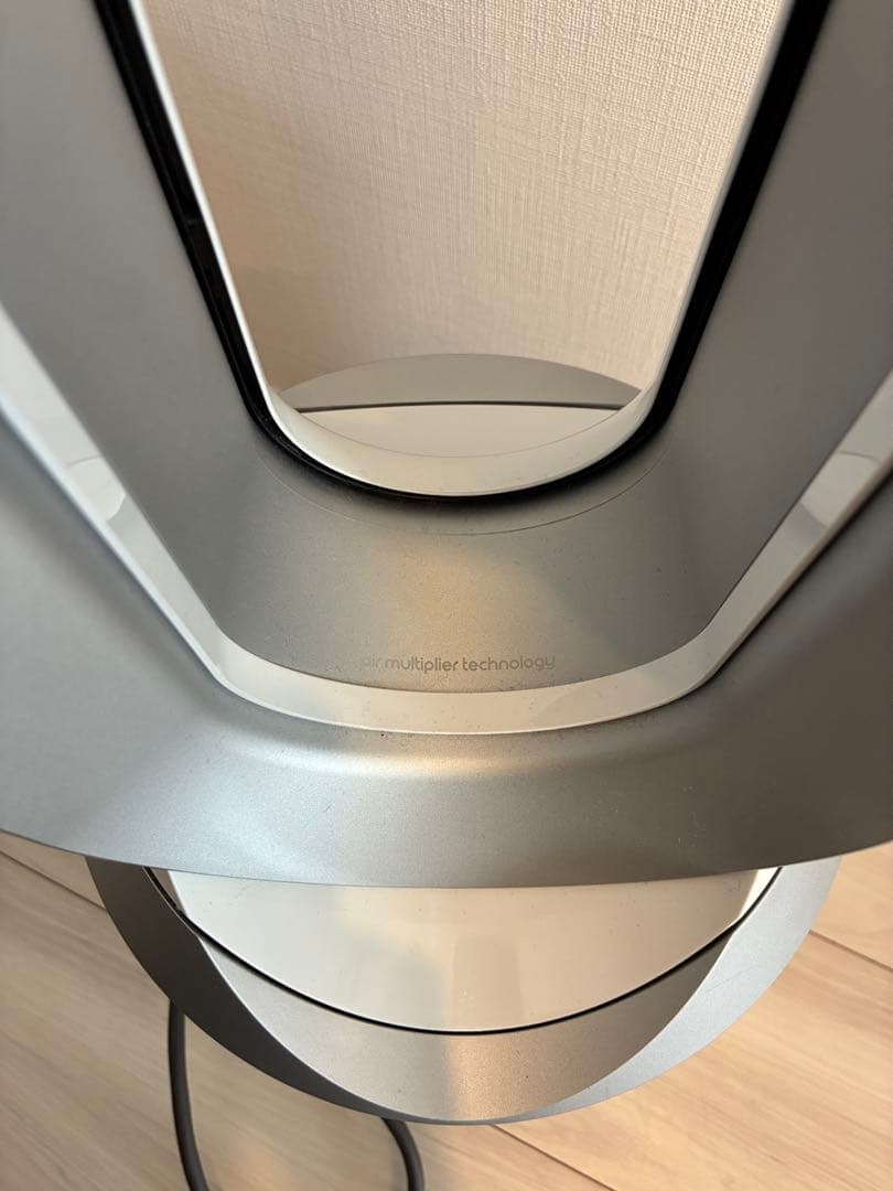 ダイソン ホット&クール HP03 Dyson 空気清浄機能付ファンヒーター