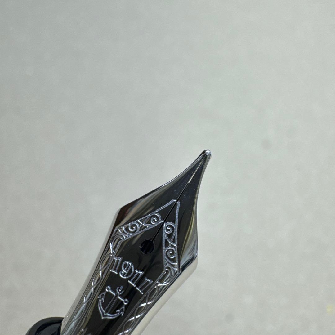 新品 廃盤 SAILOR セーラー 万年筆 プロフィット スタンダード B 銀